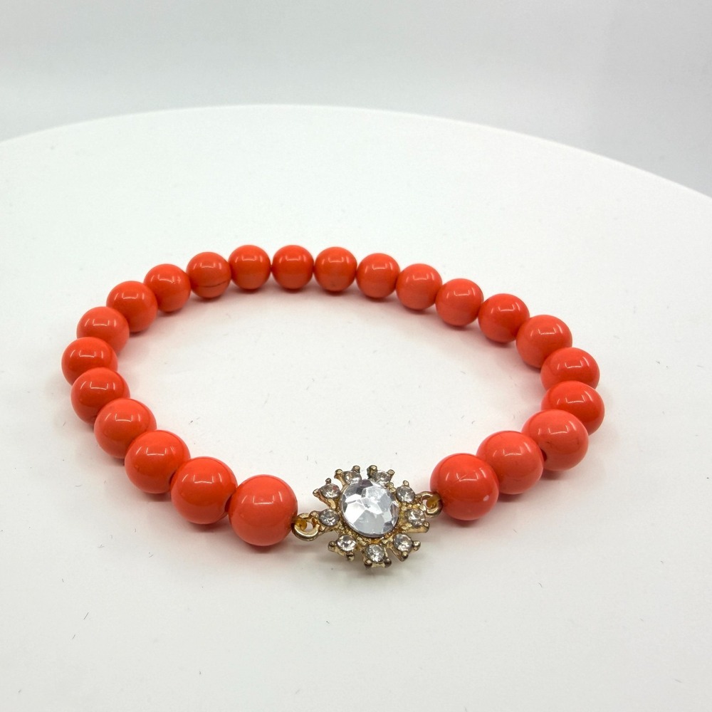 Vintage Y2K Coral Beaded Stretch Bracelet with Rhinestone Starburst